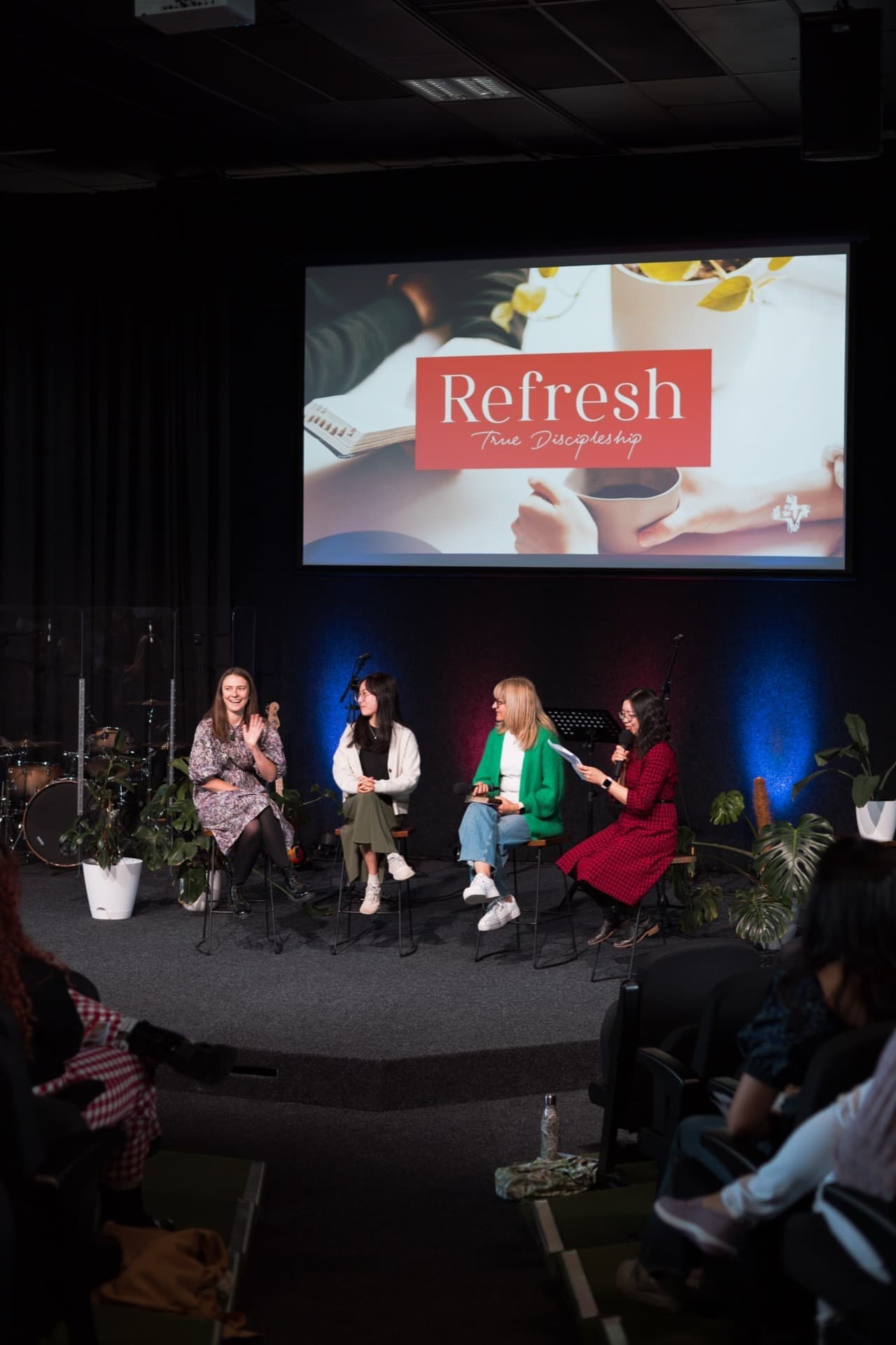 Small group discussion at Ev Church Auckland